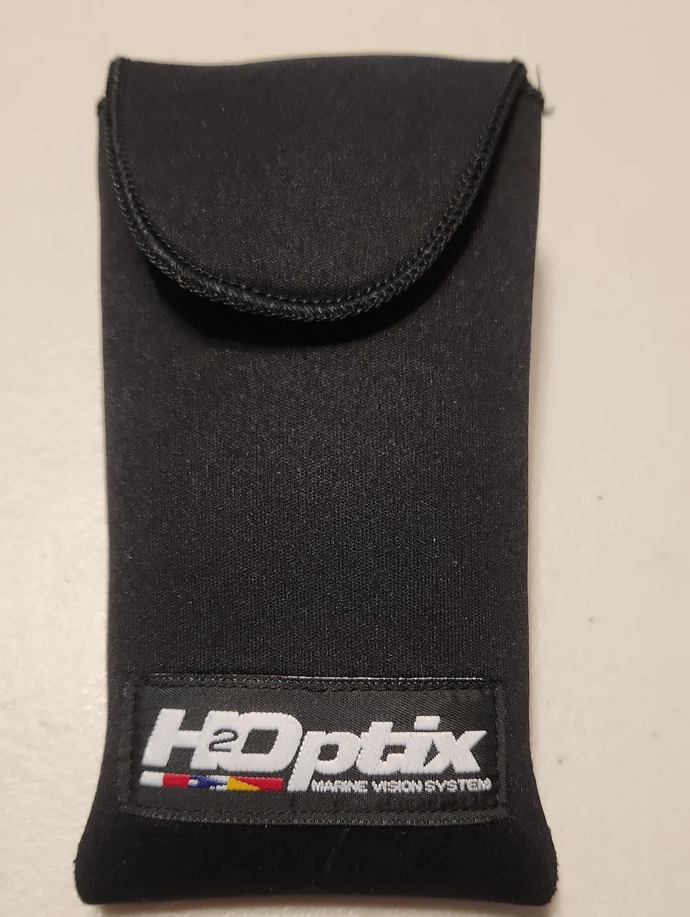 NWOT Bollé Neoprene sunglasses case w/detachable cord w/floating cushions & Clip